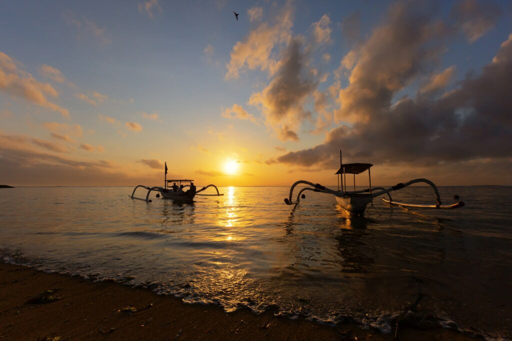 Coucher de soleil Lovina Beach