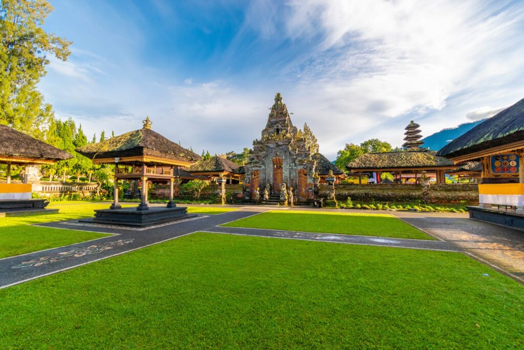 Temple Ulun Danu Bratan à côté de Lovina