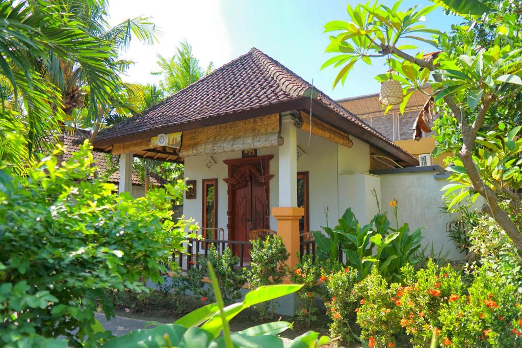 Amed Harmony Cafe and Bungalows