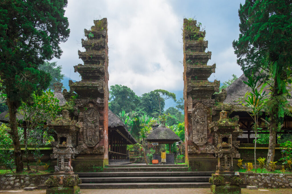 Entrée Pura Luhur Batukaru