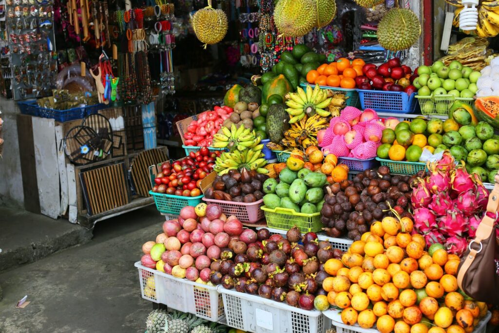 Petit commerce local de fruits